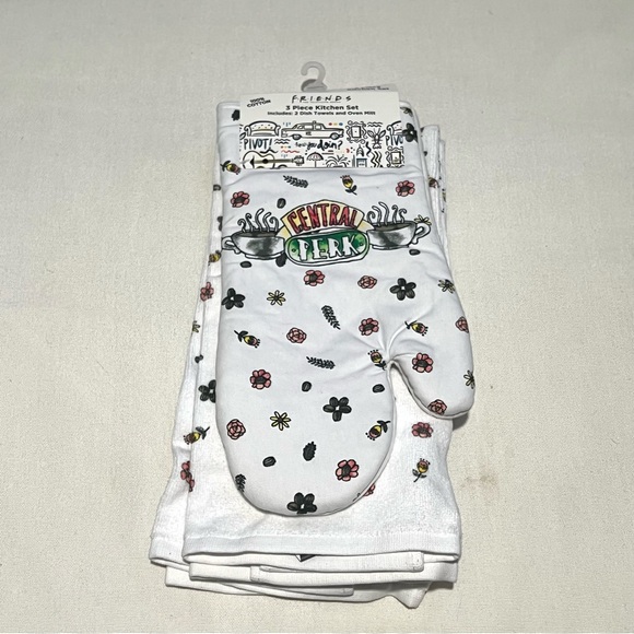 FRIENDS Central Perk White Floral Kitchen Set Dish Towel Oven Mitt NWT - Picture 1 of 5